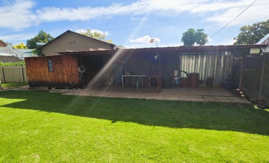 5 Bedroom Property for Sale in Hospitaalpark Free State